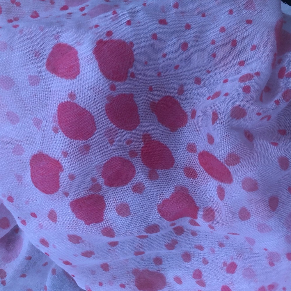 SCARF - Picture 3 of 3
